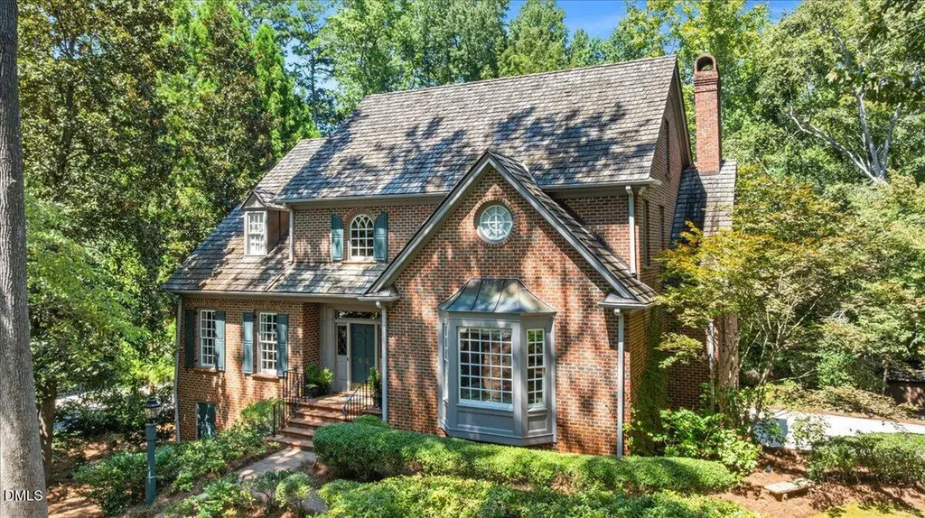 512 Hertford Street Raleigh NC 27609