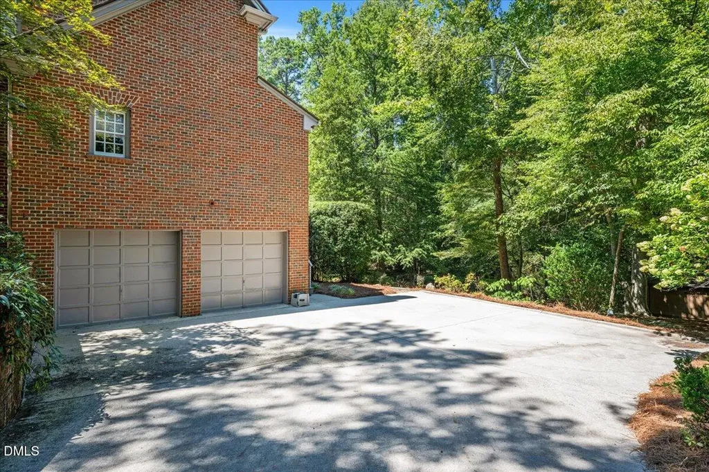 512 Hertford Street Raleigh NC 27609