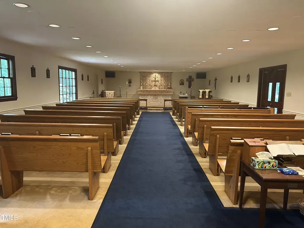 870 Weaver Dairy Road Chapel Hill NC 27514