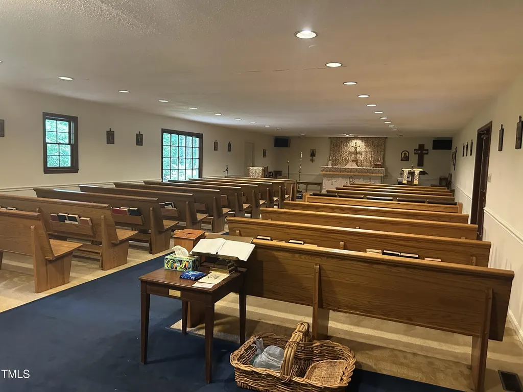 870 Weaver Dairy Road Chapel Hill NC 27514
