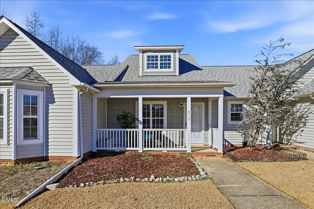 215 W Moss Creek Drive Clayton NC 27520