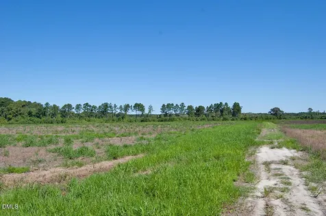 1 Nc Highway 33 Tarboro NC 27886