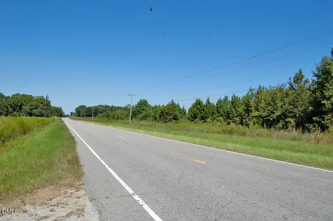 1 Nc Highway 33 Tarboro NC 27886