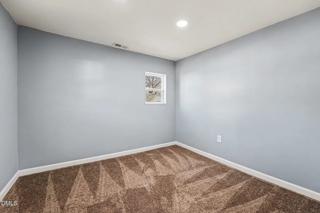 800 E Lizzie Street Selma NC 27576