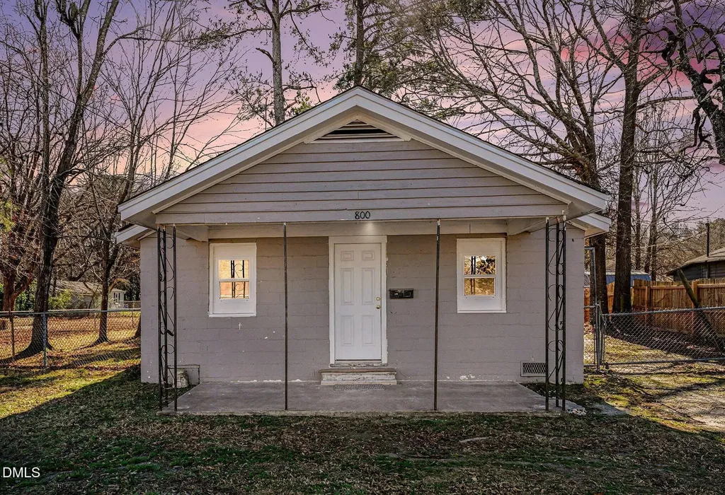 800 E Lizzie Street Selma NC 27576