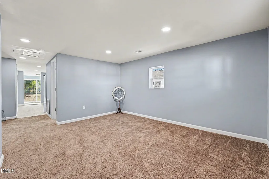 800 E Lizzie Street Selma NC 27576