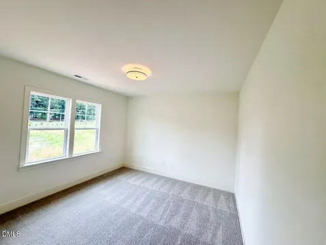 160 Broadleaf Lane Youngsville NC 27596