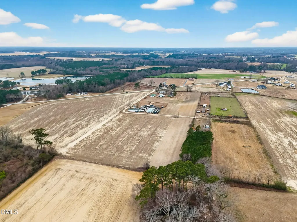 0 242 Highway S Dunn NC 28334