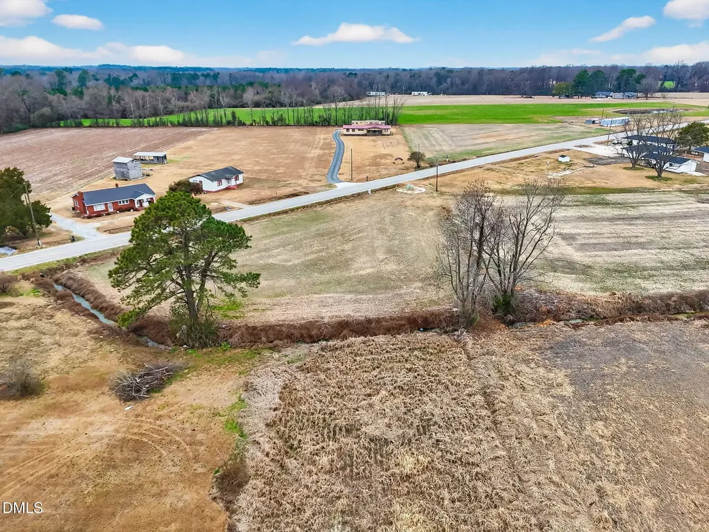 0 242 Highway S Dunn NC 28334