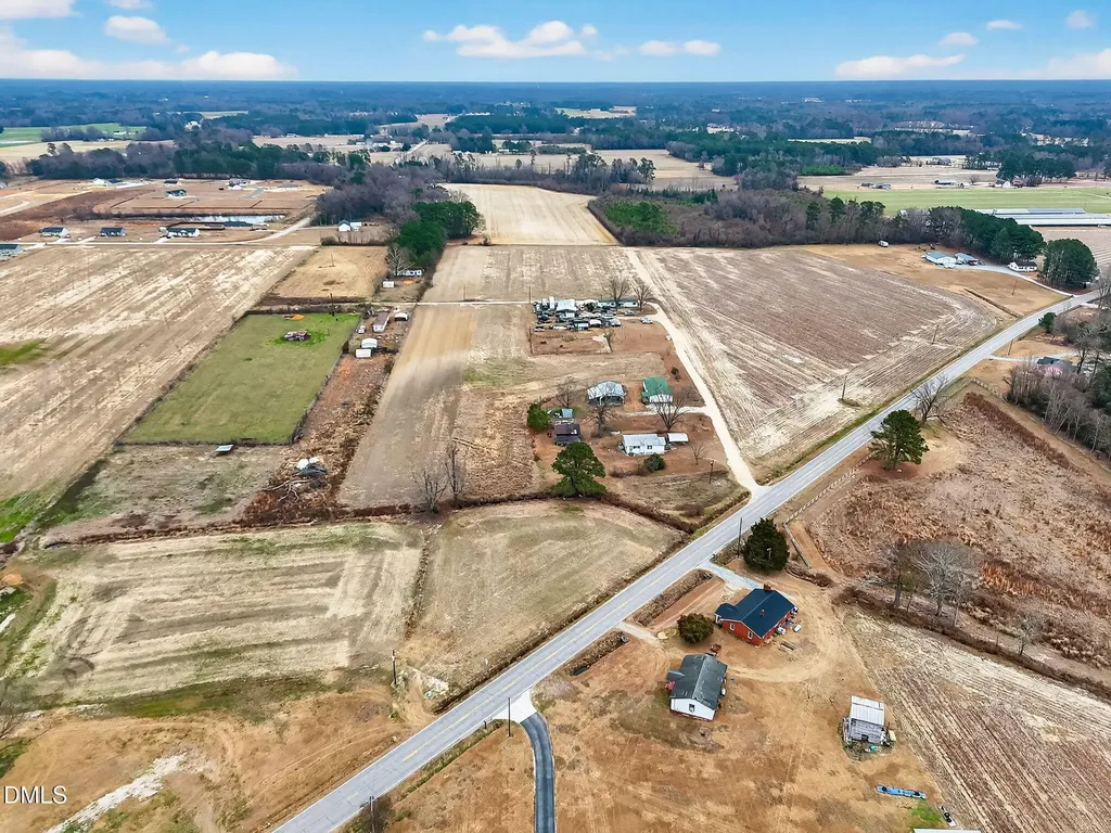 0 242 Highway S Dunn NC 28334
