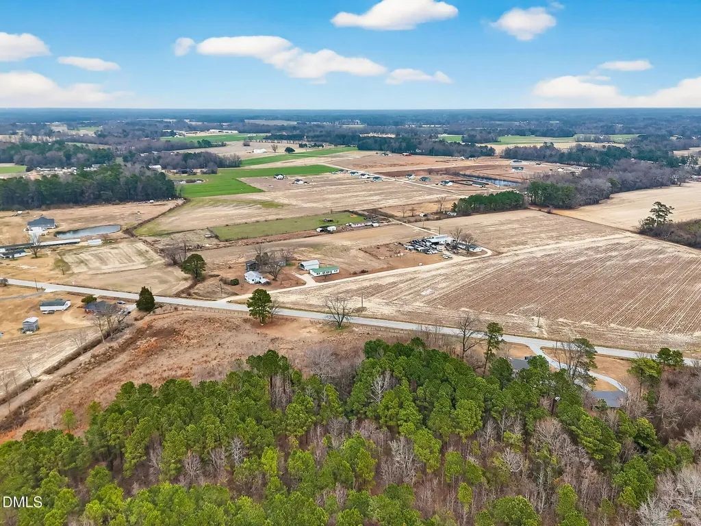 0 242 Highway S Dunn NC 28334