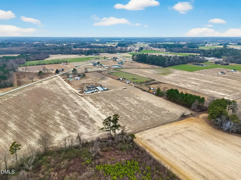 0 242 Highway S Dunn NC 28334