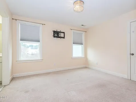 1015 Black River Drive Zebulon NC 27597