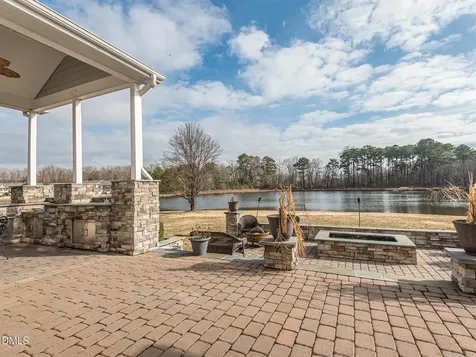 1015 Black River Drive Zebulon NC 27597
