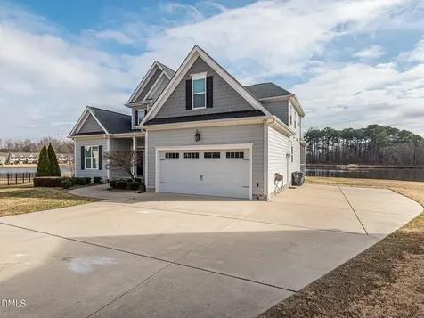 1015 Black River Drive Zebulon NC 27597
