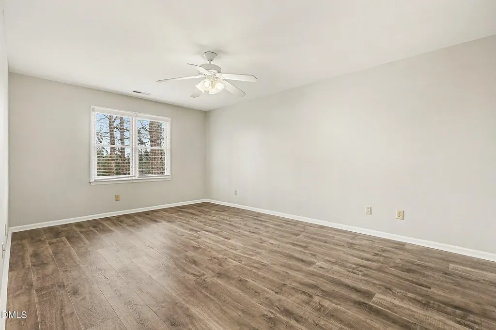 3706 Carnegie Lane Raleigh NC 27612