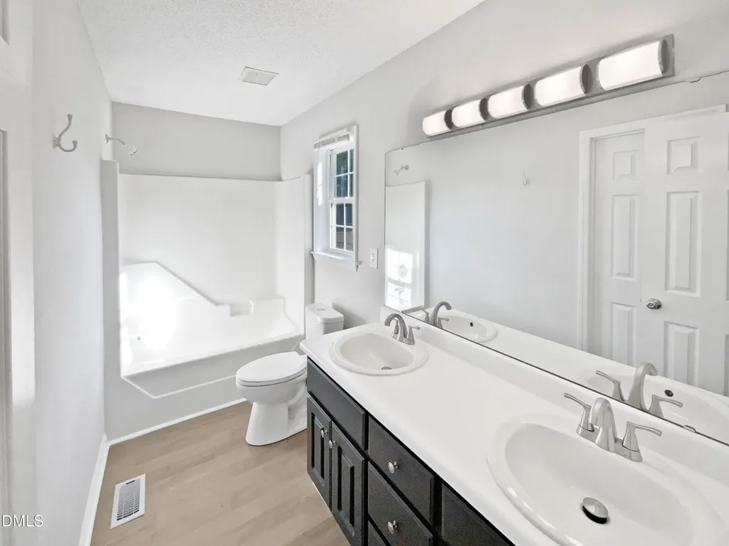 165 Sommerset Drive Clayton NC 27520