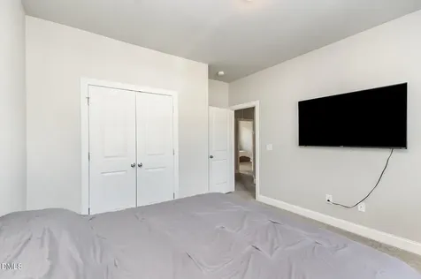 132 Kensington Drive Spring Lake NC 28390
