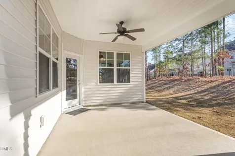 132 Kensington Drive Spring Lake NC 28390