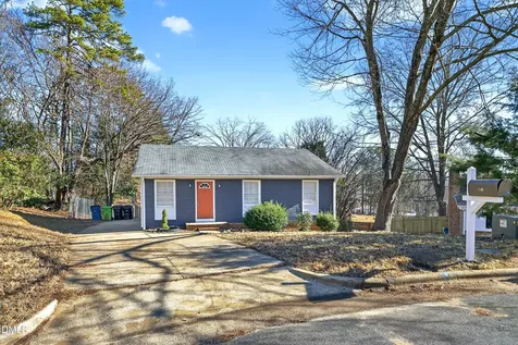 804 Plentywood Court Raleigh NC 27615