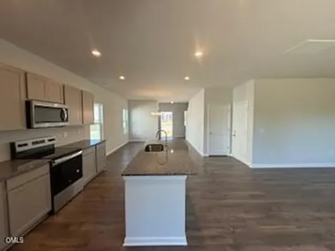 79 Stout Landing Dunn NC 28334