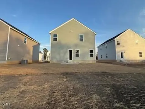 51 Stout Landing Dunn NC 28334