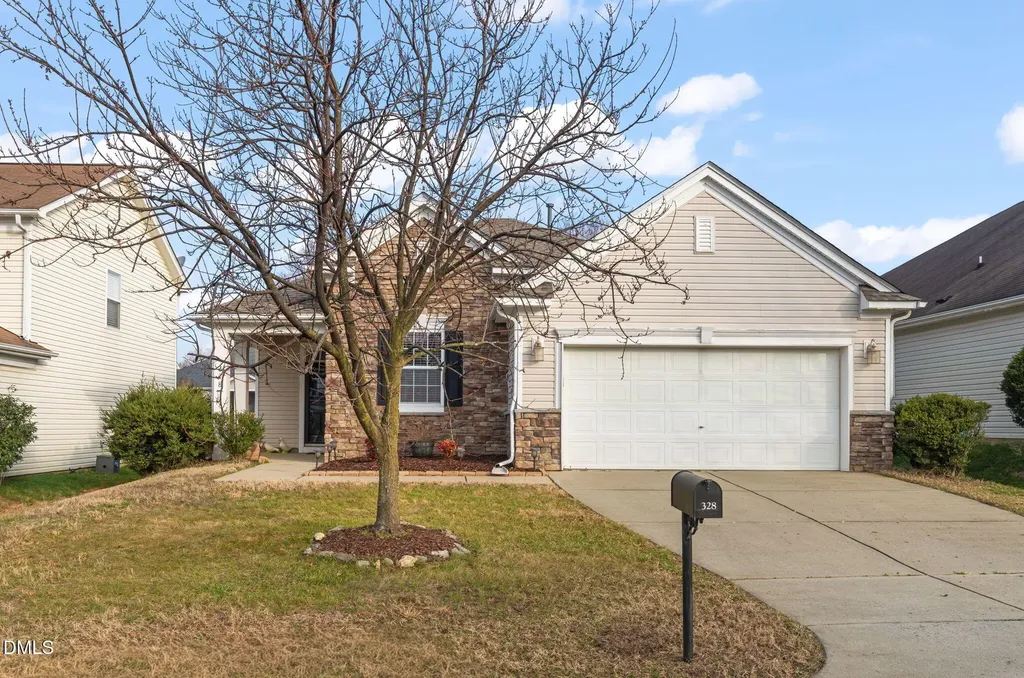 328 Larktree Lane Fuquay Varina NC 27526
