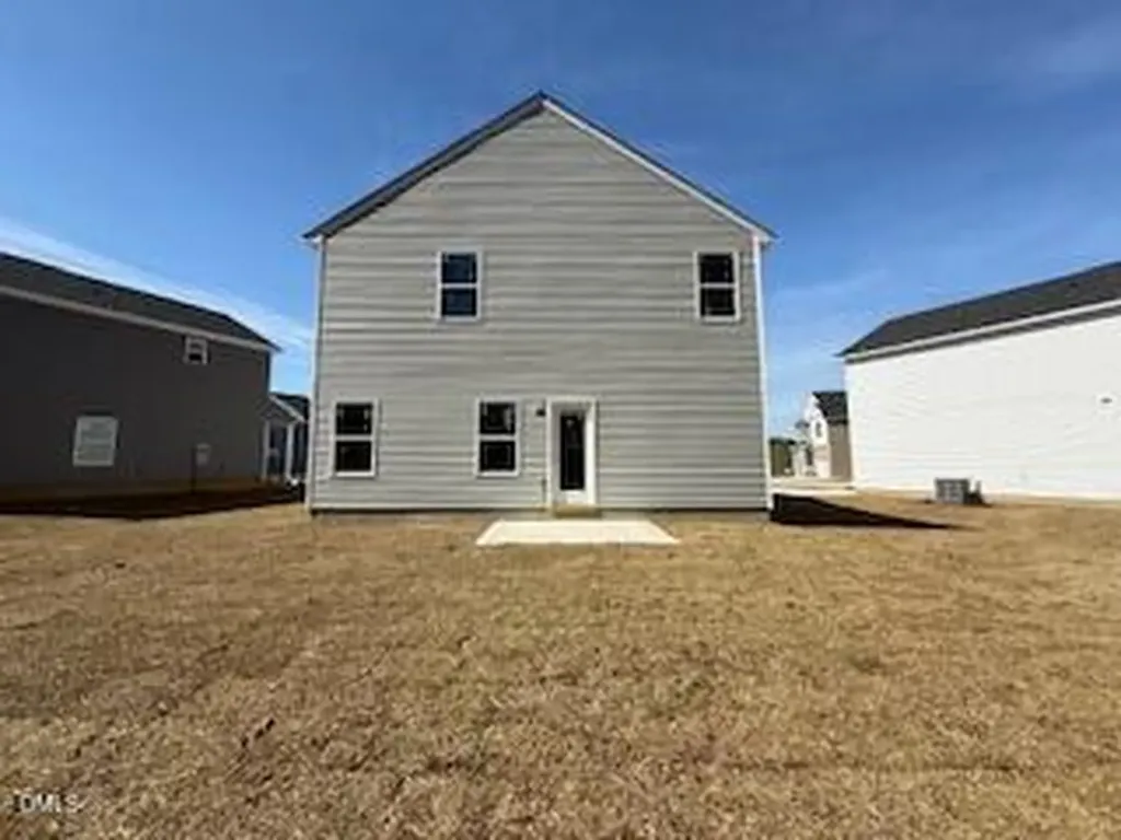 138 Stout Landing Dunn NC 28334
