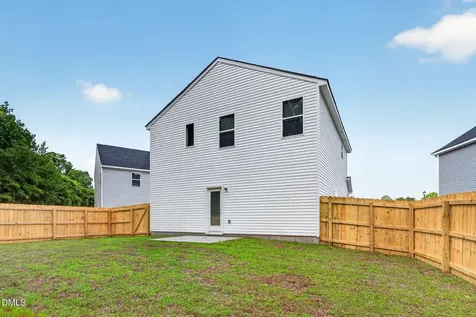 144 Stout Landing Dunn NC 28334