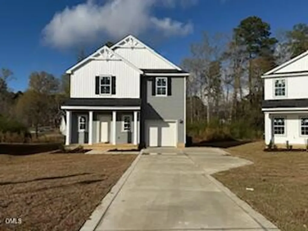 143 Stout Landing Dunn NC 28334