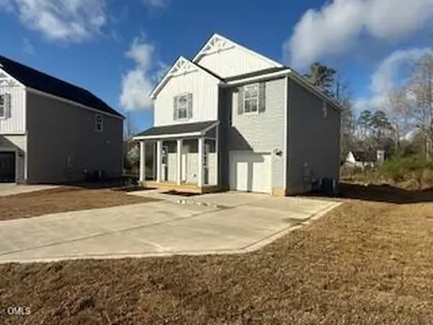 143 Stout Landing Dunn NC 28334