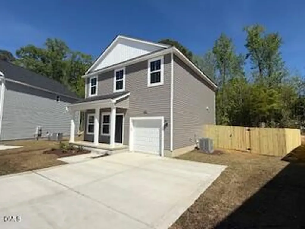 134 Stout Landing Dunn NC 28334