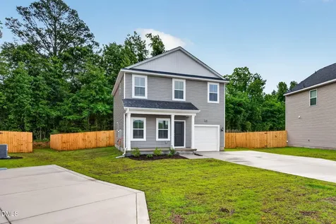 134 Stout Landing Dunn NC 28334