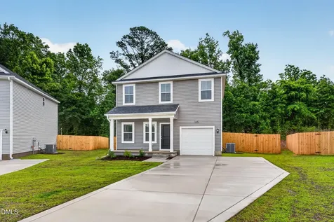 134 Stout Landing Dunn NC 28334