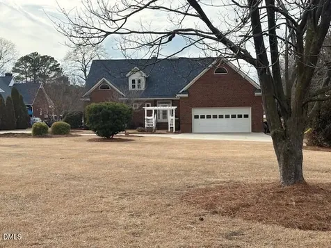 6303 Pointe Lane Rocky Mount NC 27803