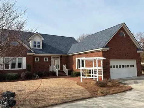 6303 Pointe Lane Rocky Mount NC 27803
