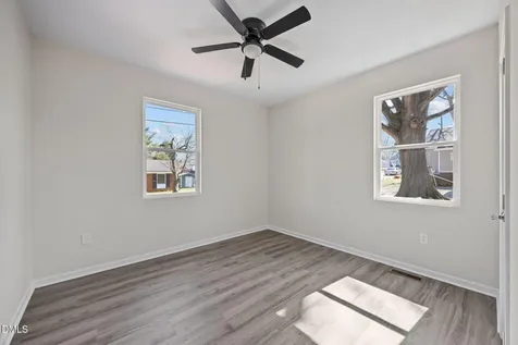 704 North Street Graham NC 27253