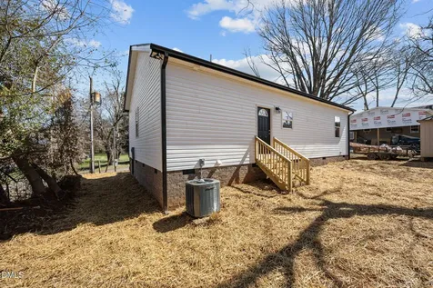 704 North Street Graham NC 27253