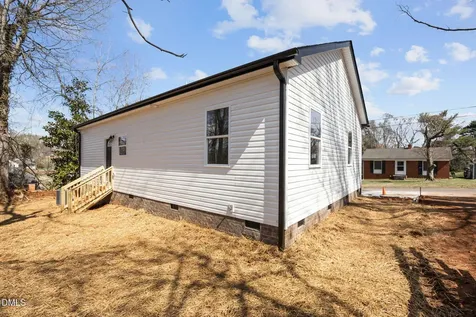 704 North Street Graham NC 27253