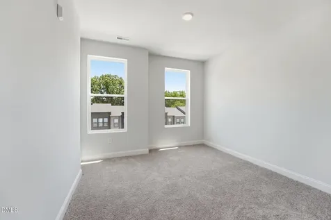 10559 Pleasant Branch Drive Raleigh NC 27614