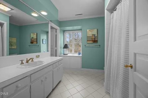 3025 N Fairway Drive Burlington NC 27215