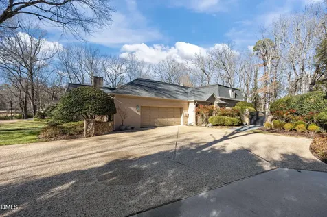 3025 N Fairway Drive Burlington NC 27215