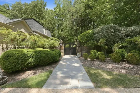 3025 N Fairway Drive Burlington NC 27215