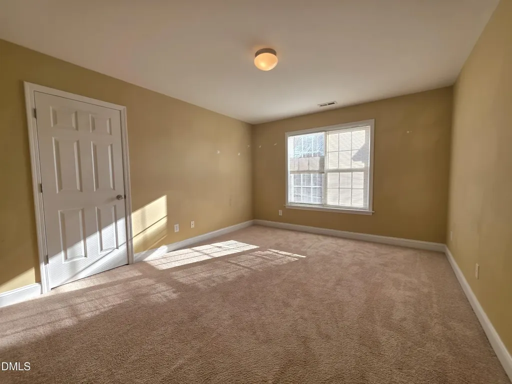 1008 Sarazen Drive Clayton NC 27527