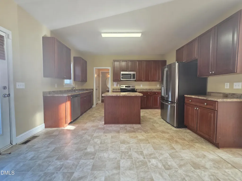 1008 Sarazen Drive Clayton NC 27527