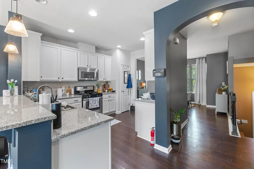 9352 Wooden Road Raleigh NC 27617