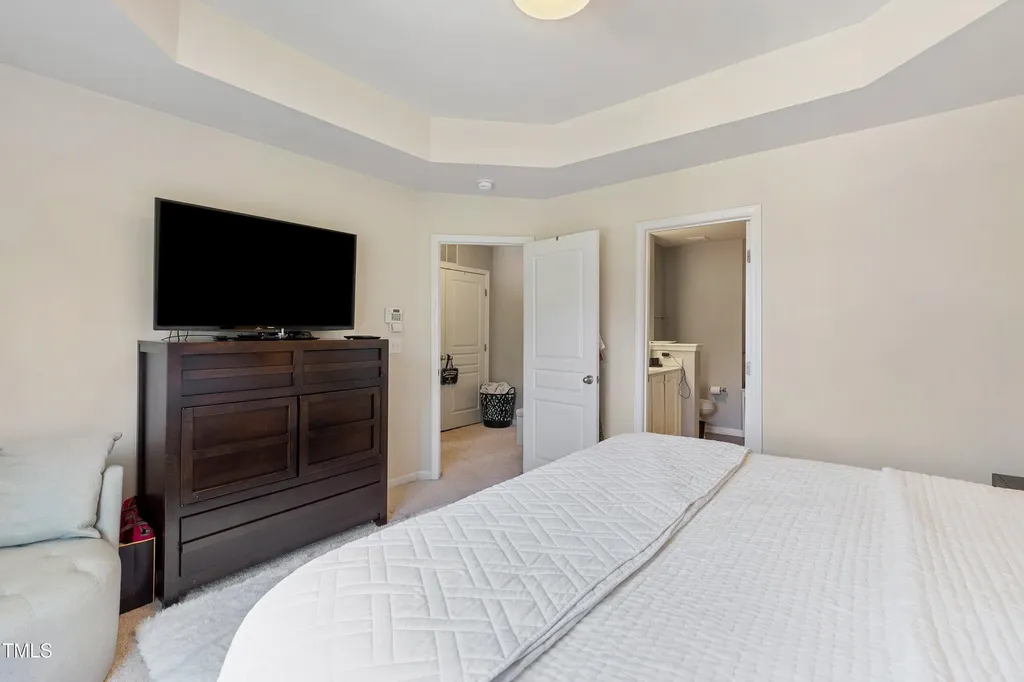 9352 Wooden Road Raleigh NC 27617
