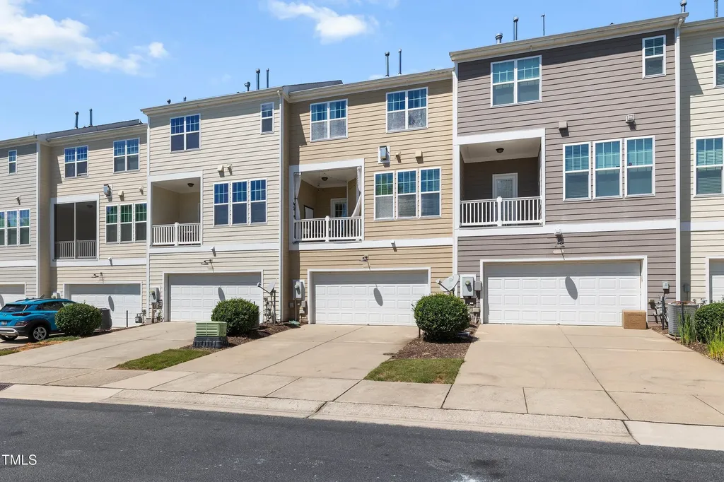 9352 Wooden Road Raleigh NC 27617