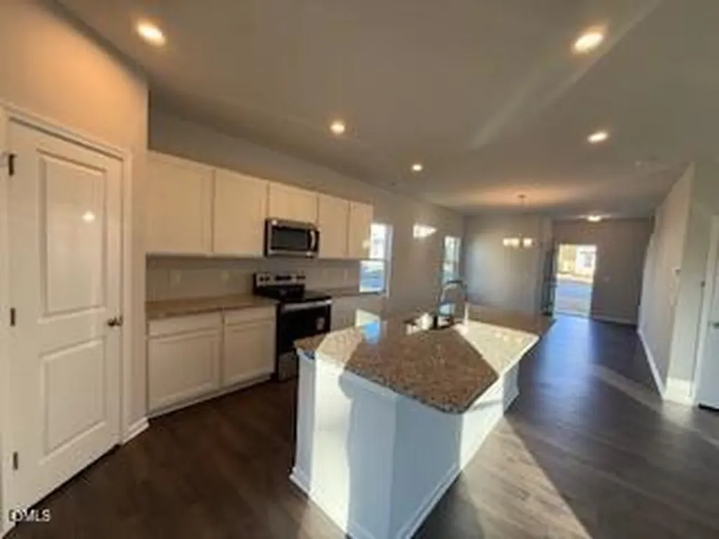 95 Stout Landing Dunn NC 28334