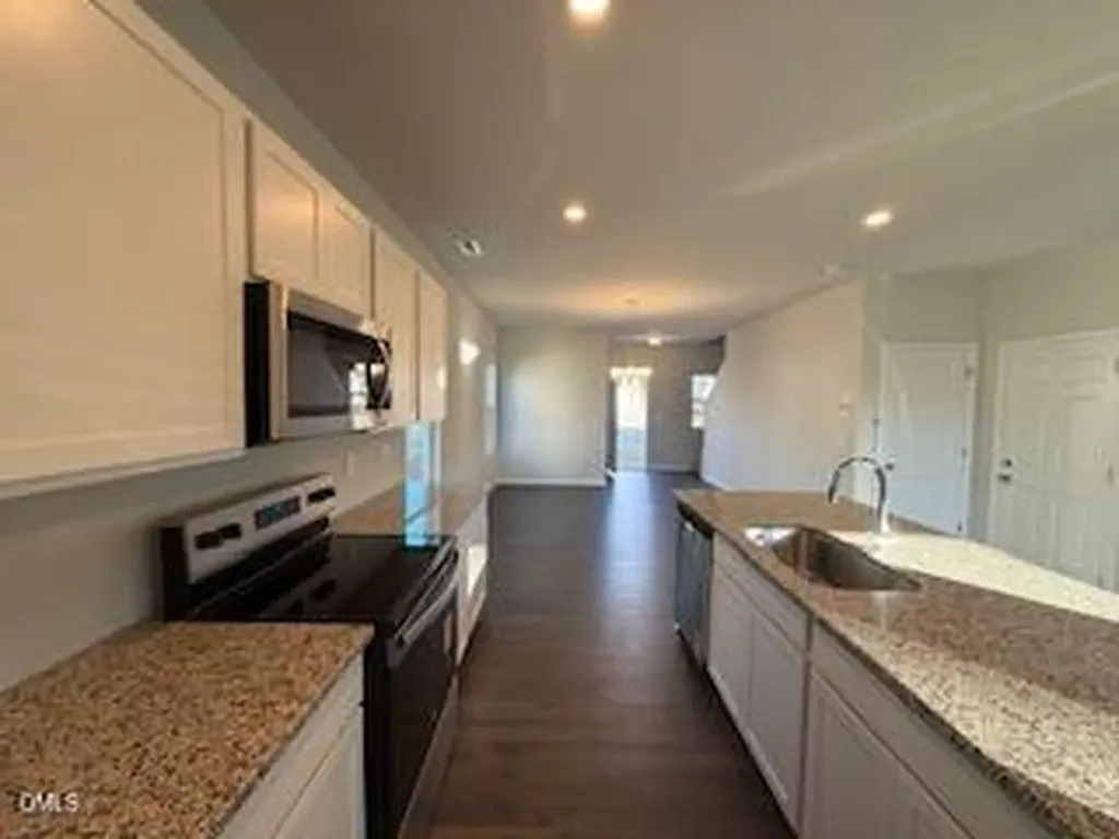 95 Stout Landing Dunn NC 28334